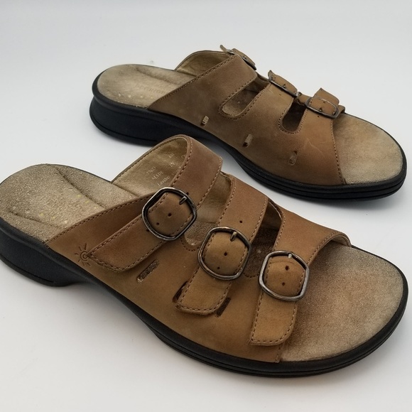 clarks springer sandals size 6